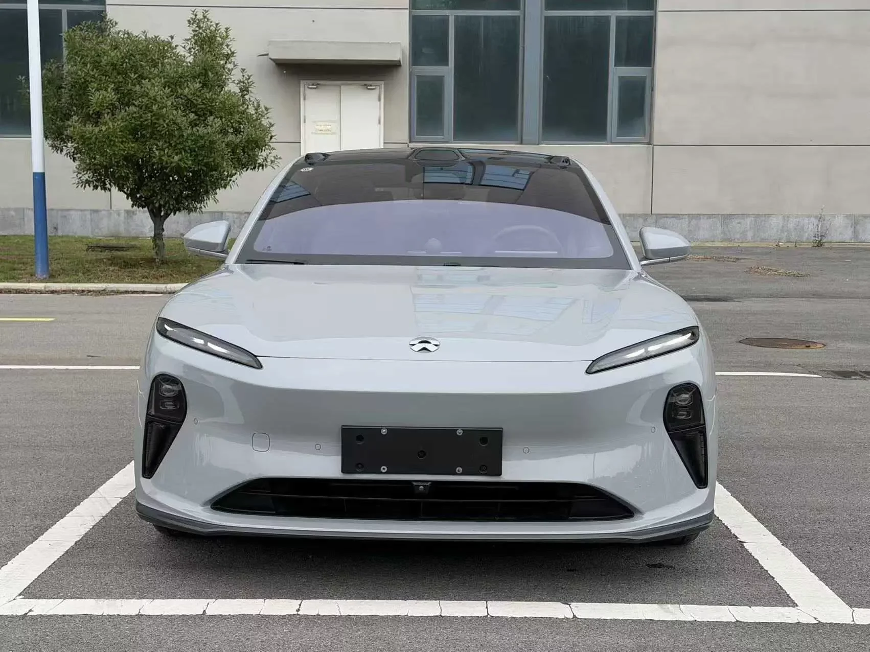 NIO ET5