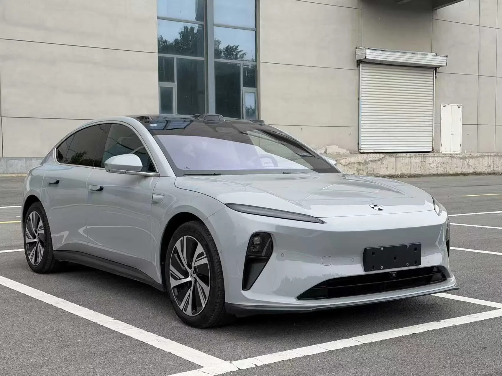 NIO ET5