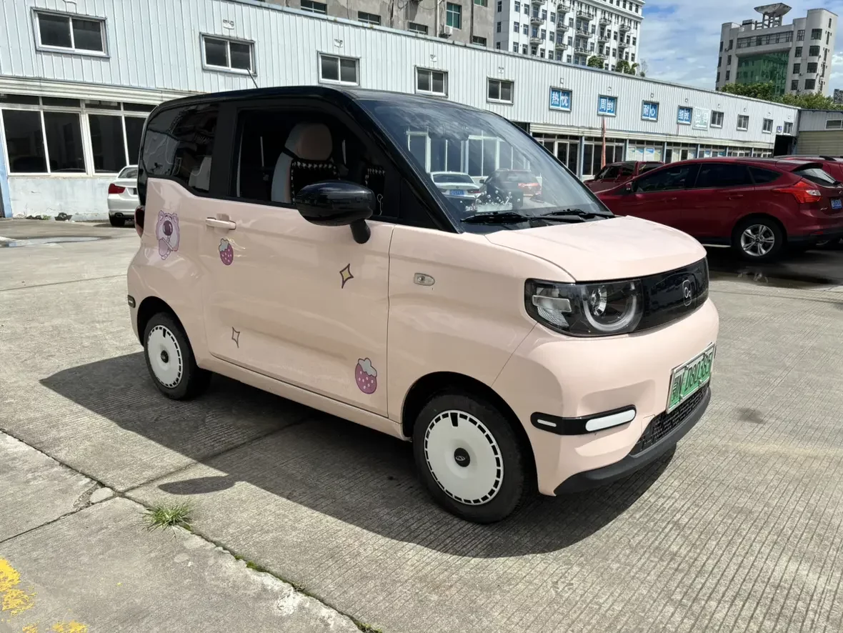 Chery QQ ice cream