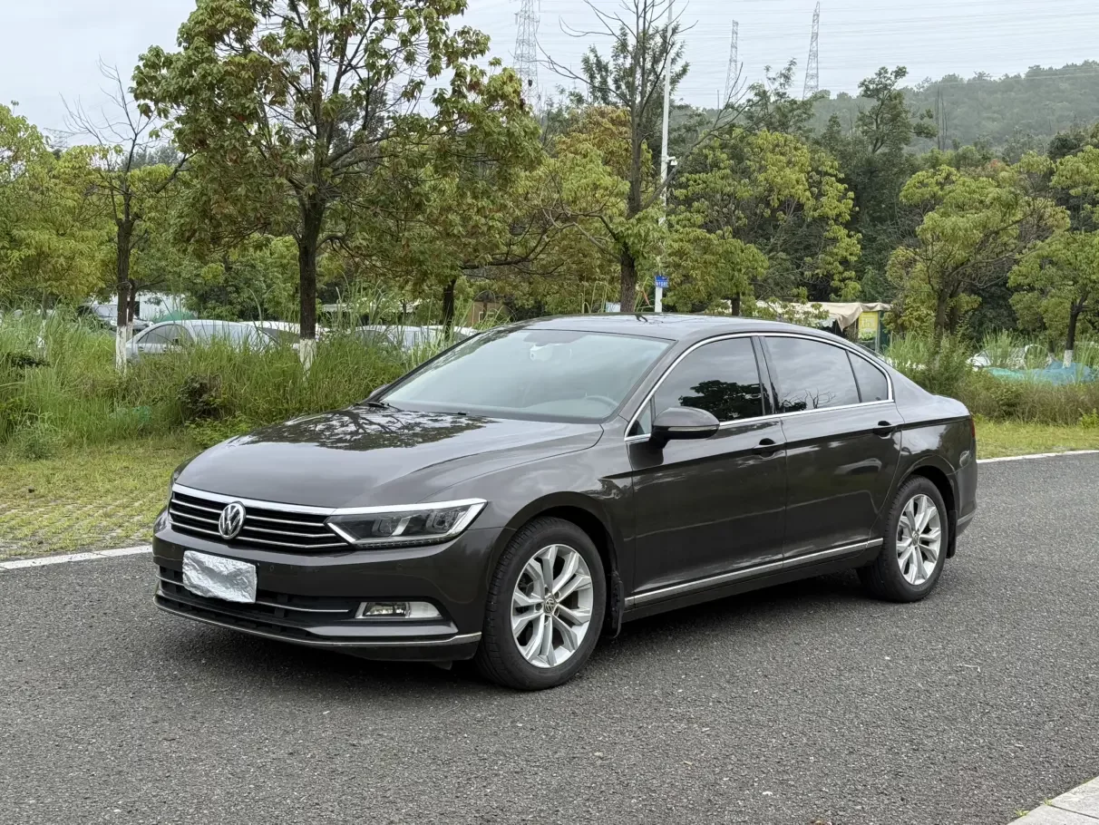 Volkswagen Magotan