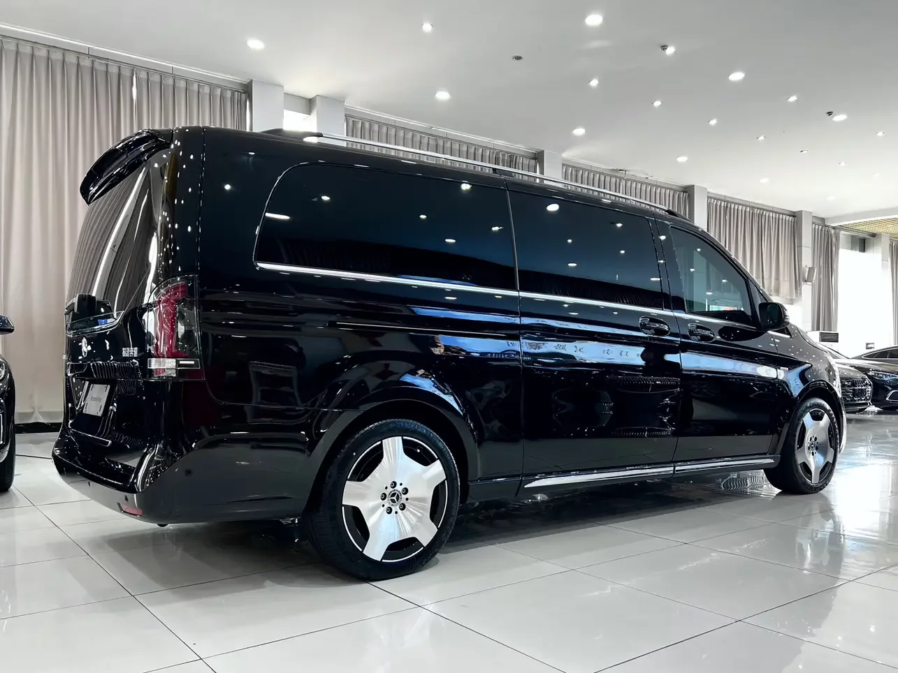 Mercedes-Benz V Class