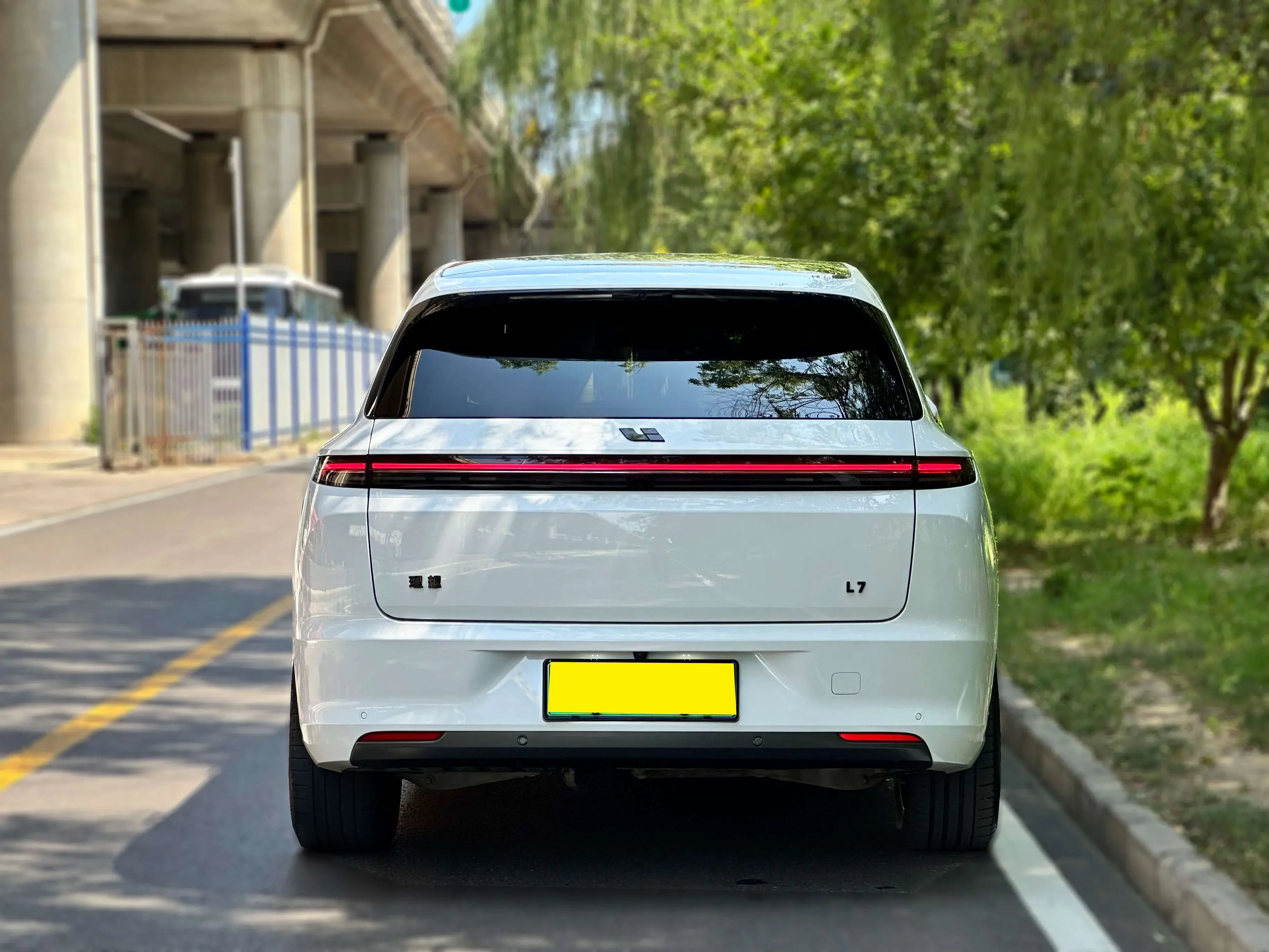Lixiang L7
