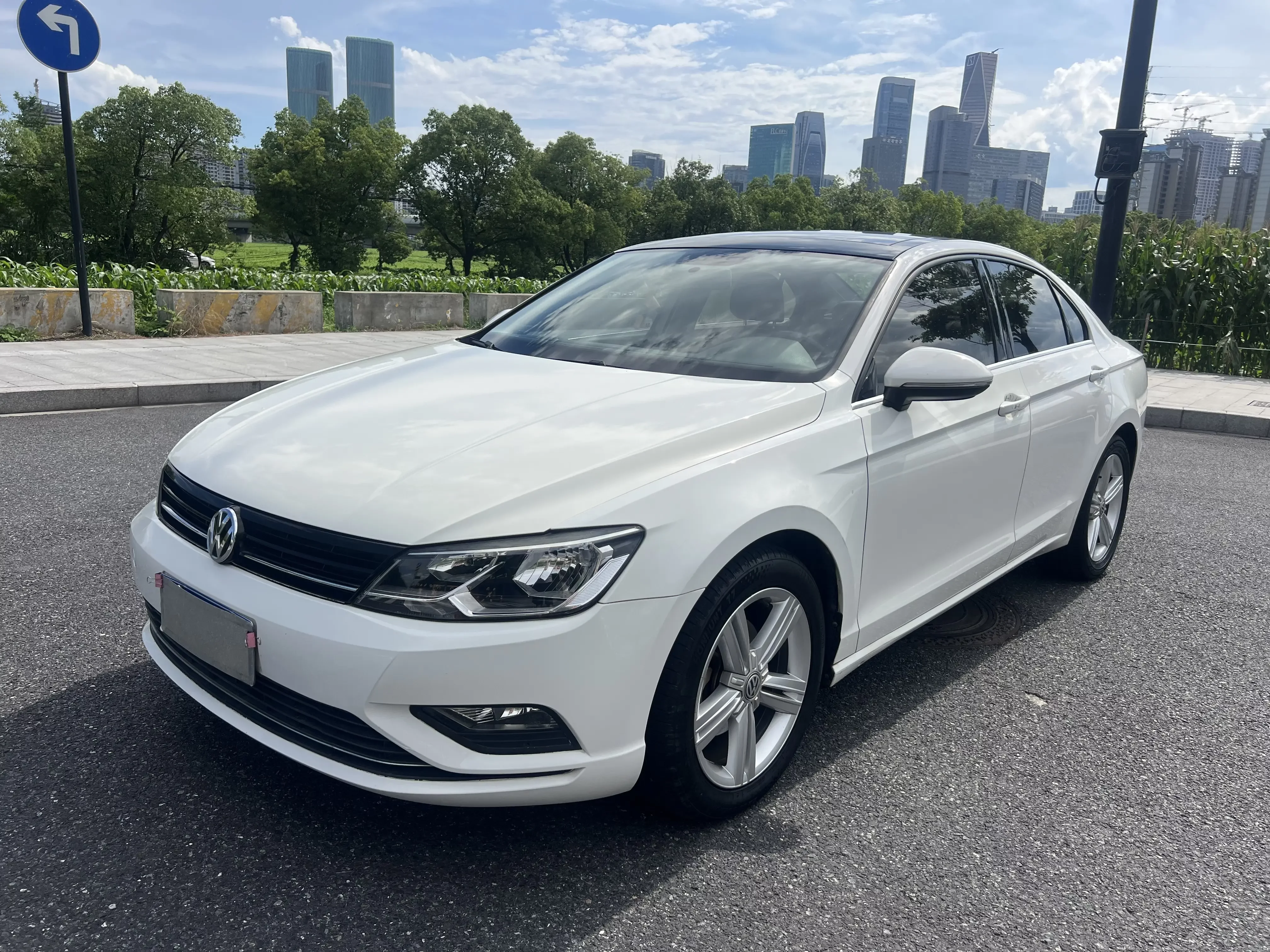 Volkswagen Lamando