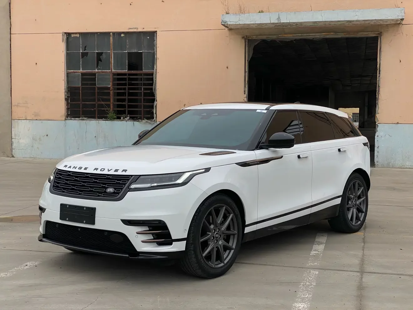 Land Rover Range Rover Velar