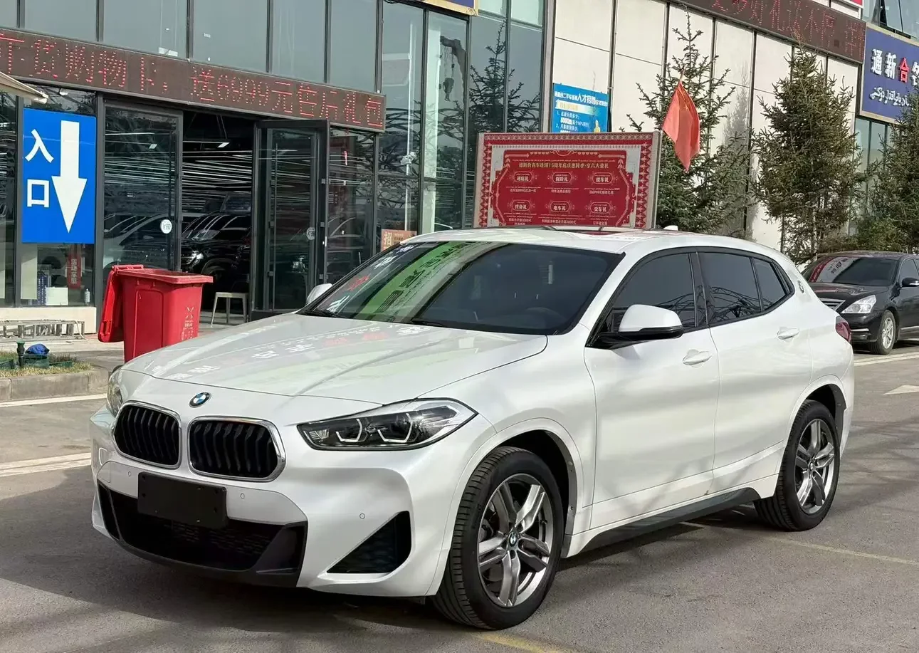 BMW X2