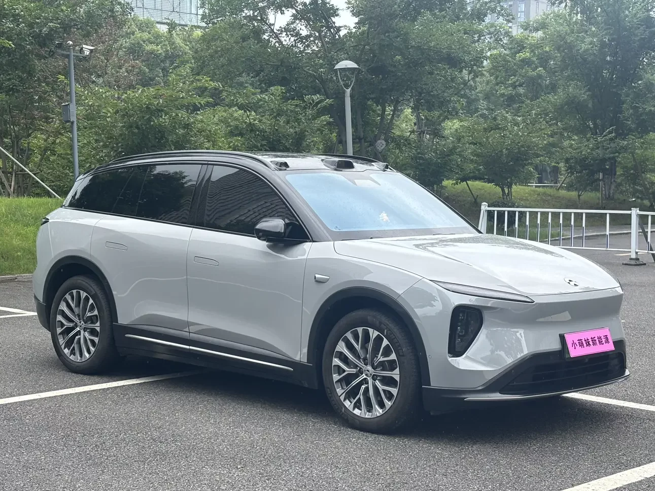 NIO ES6