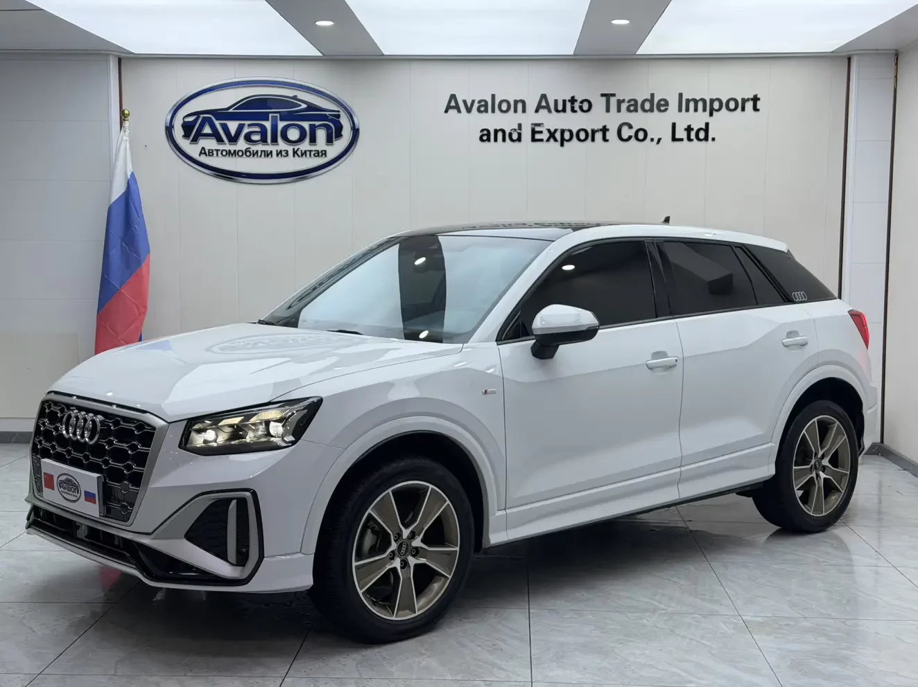Audi Q2L