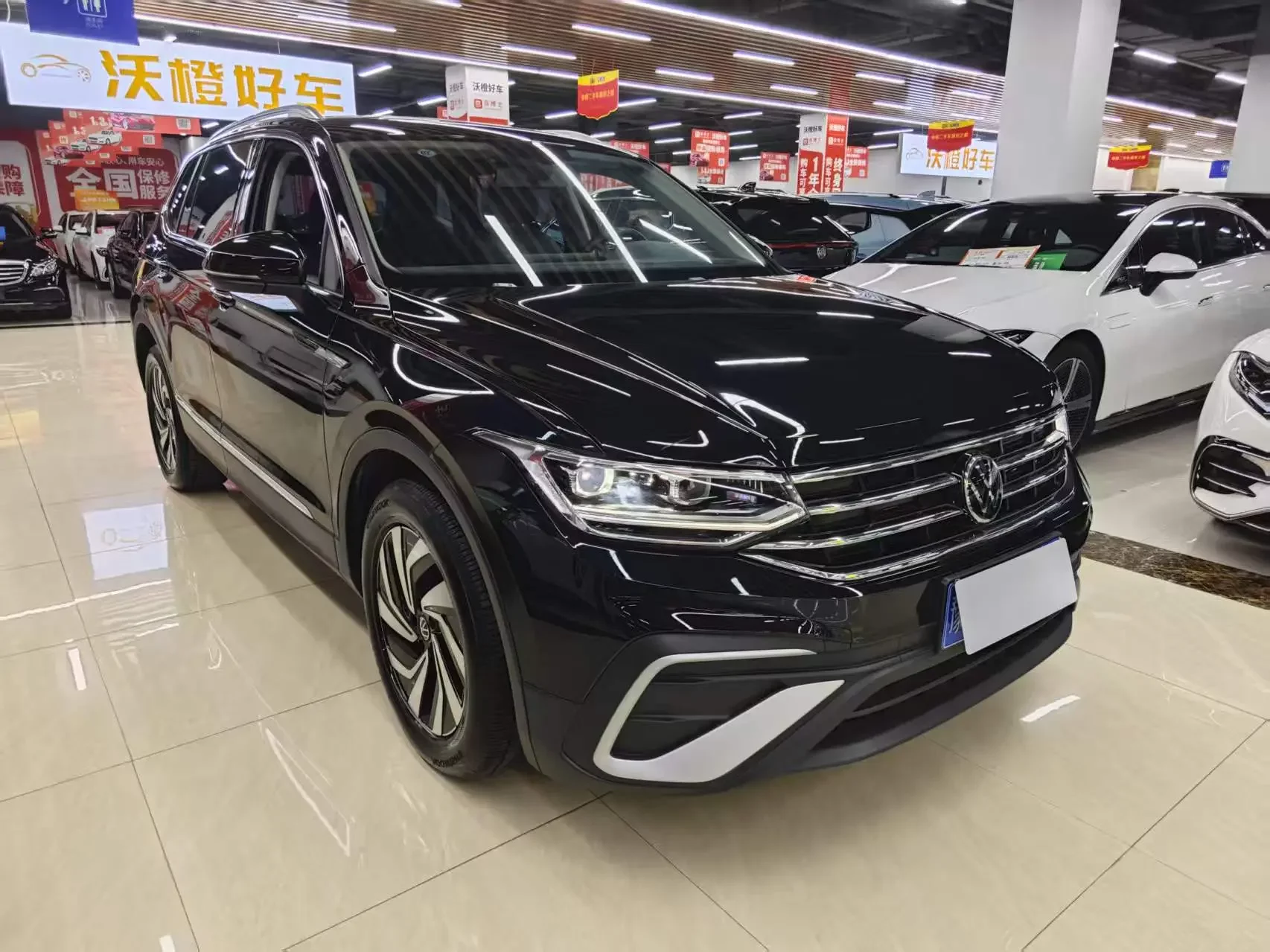Volkswagen Tiguan L