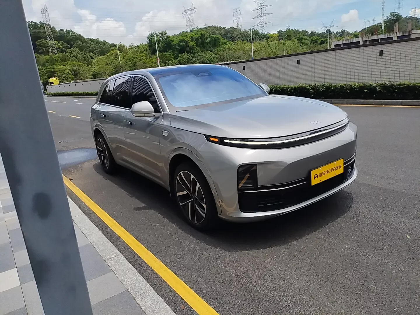 Lixiang L7