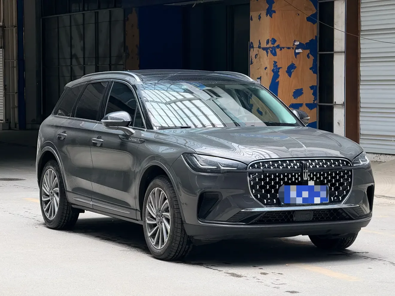 Lincoln adventurer