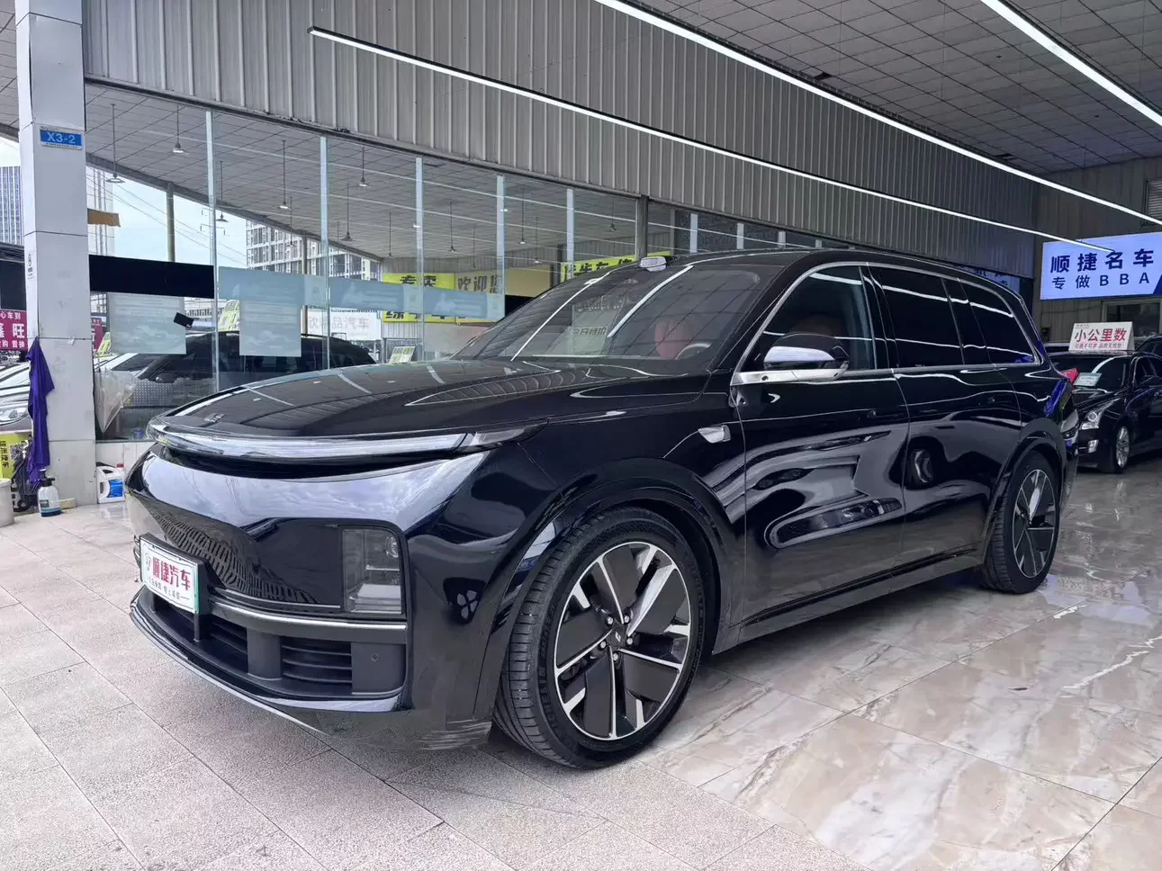 Lixiang L9