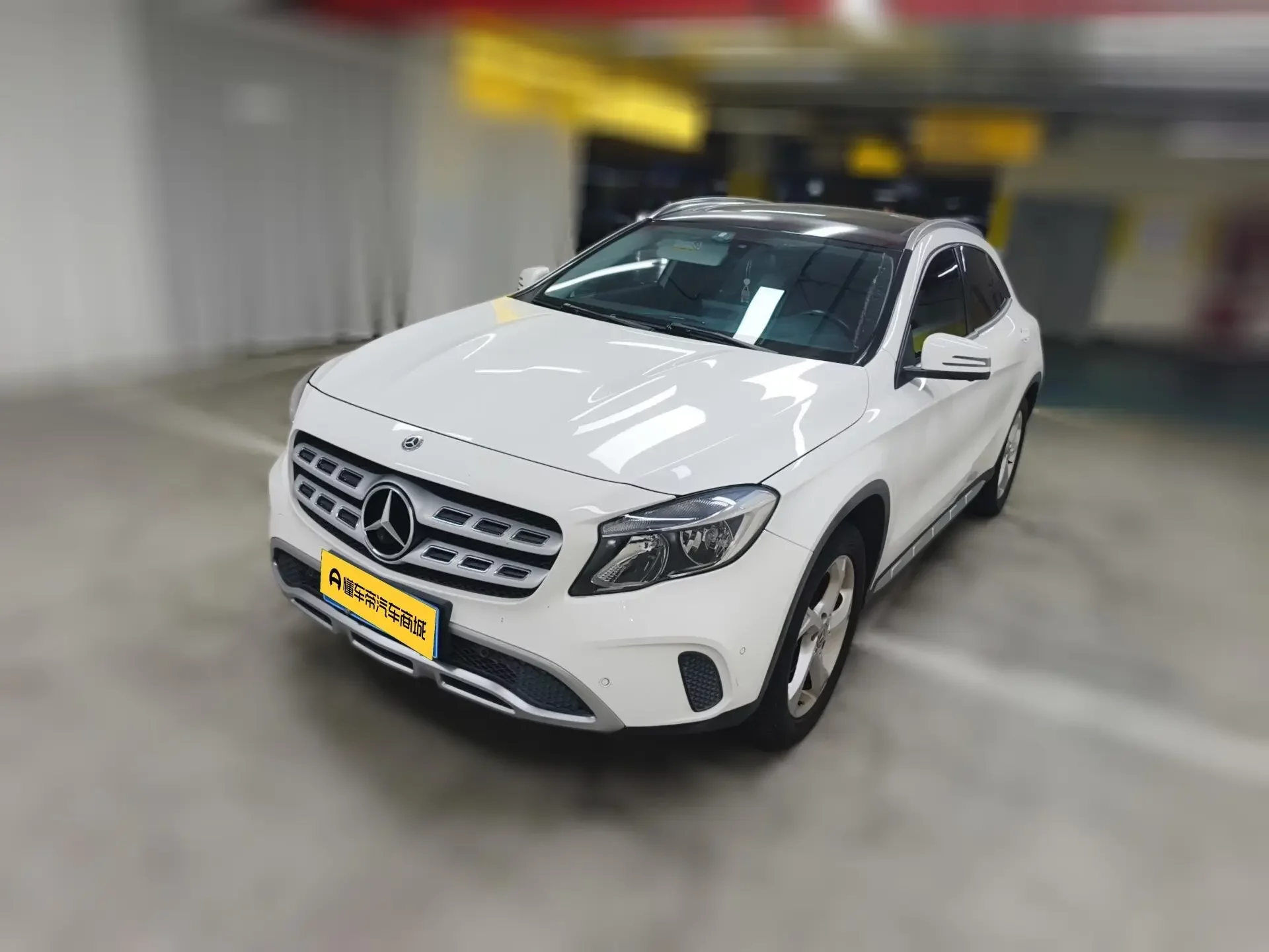 Mercedes-Benz GLA