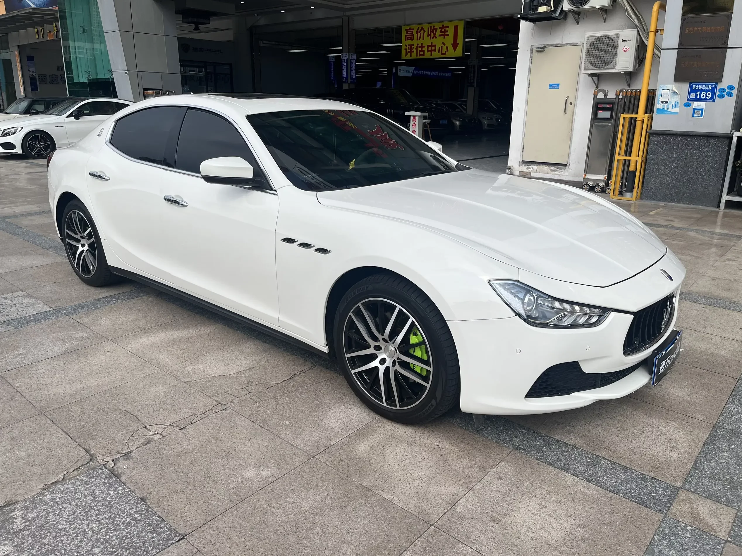 Maserati Ghibli