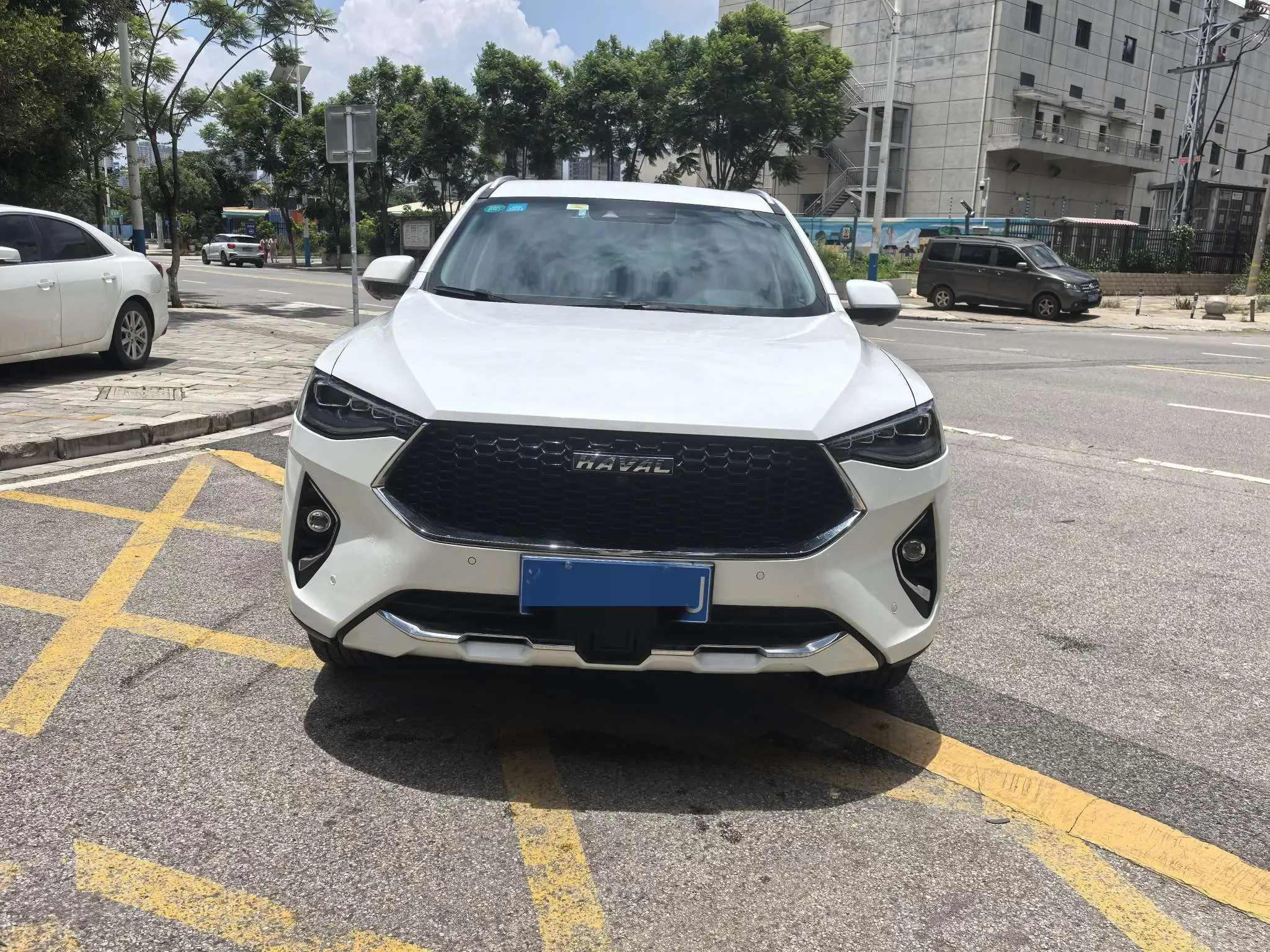 Haval F7