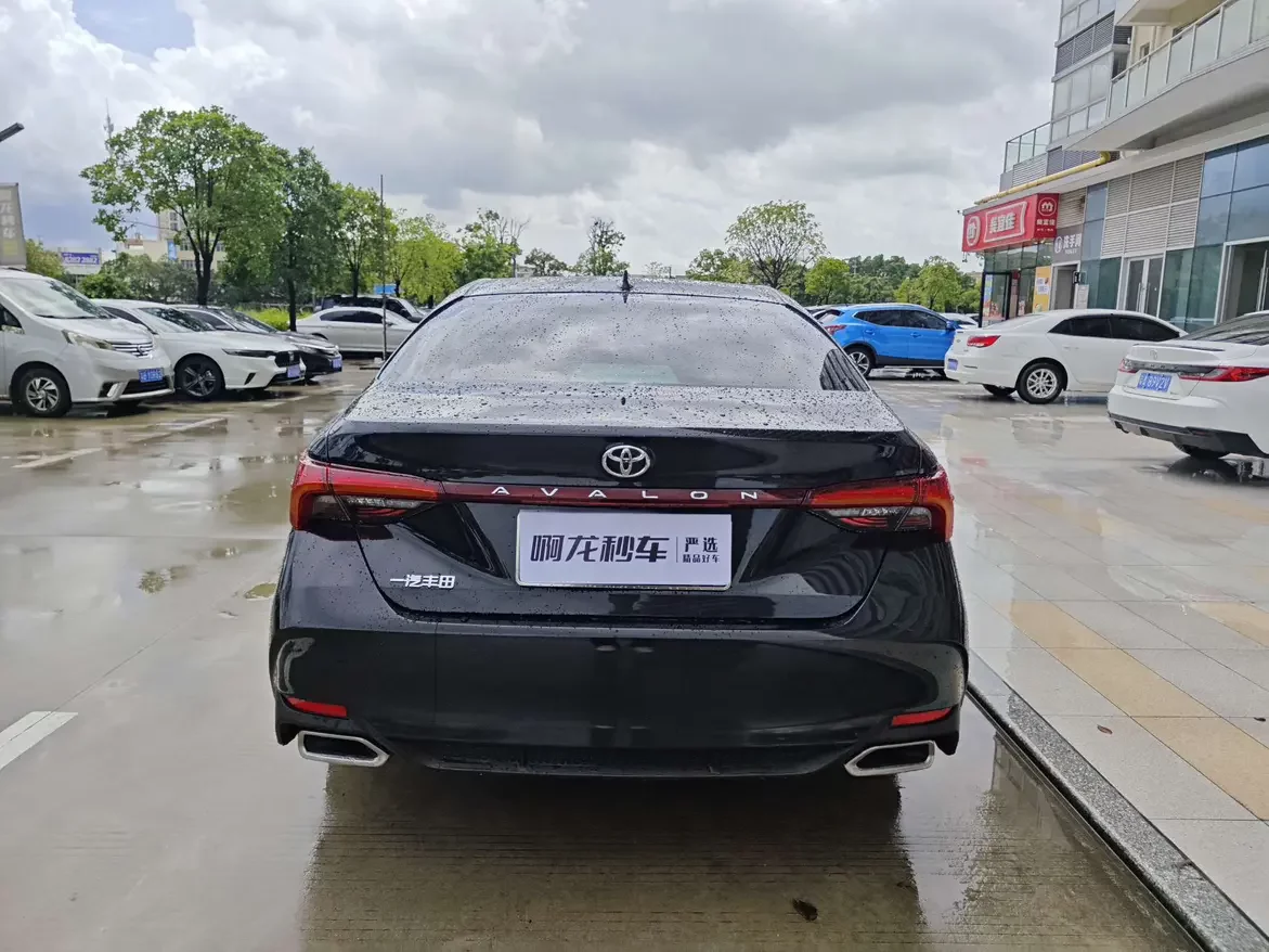 Toyota Avalon
