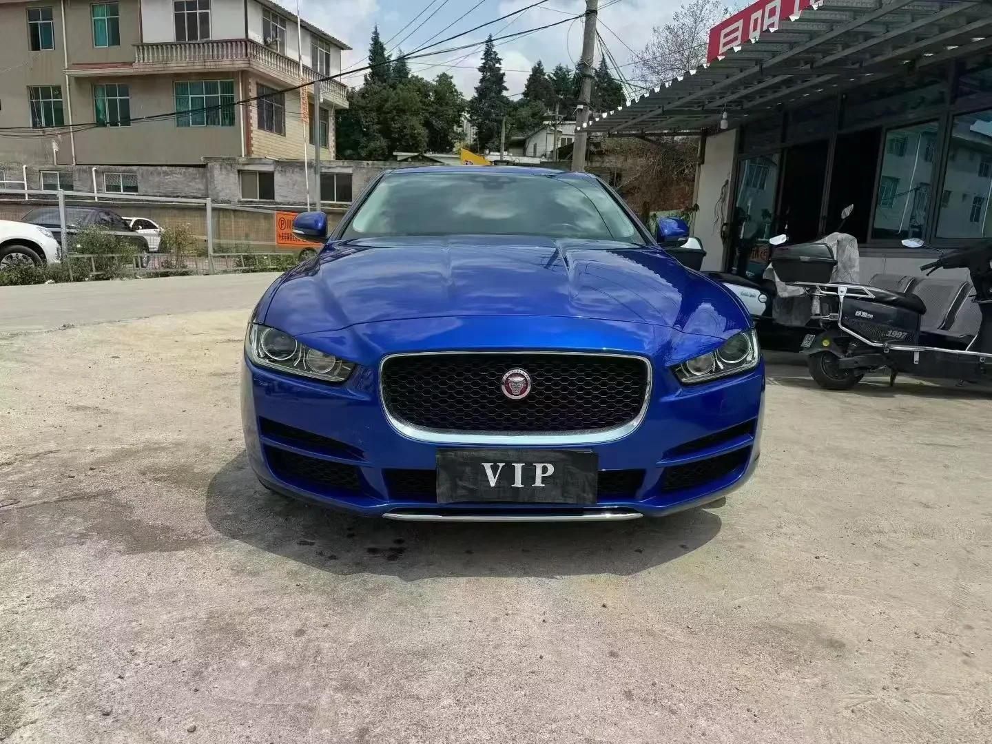 Jaguar XEL