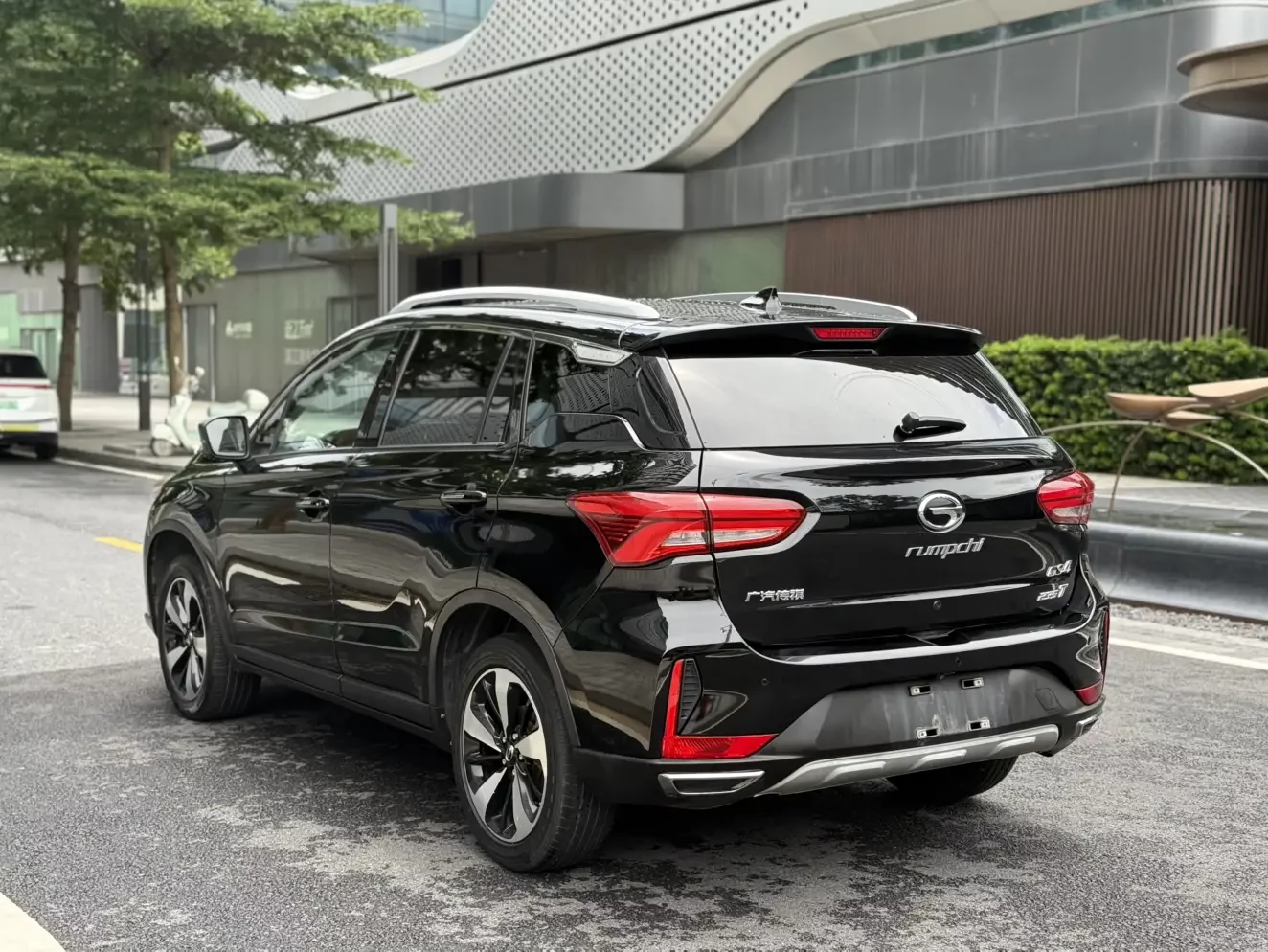 GAC Trumpchi GS4