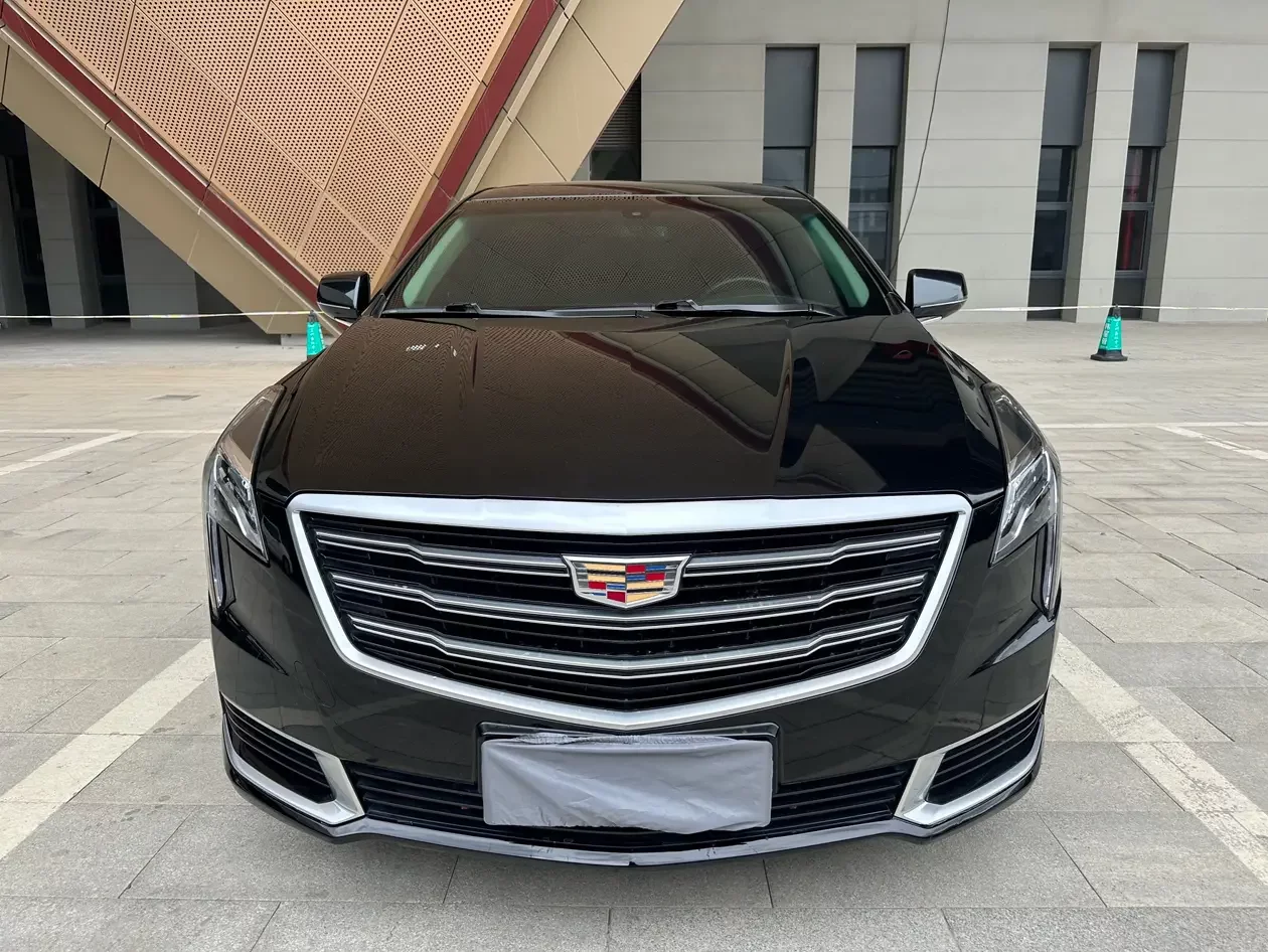 Cadillac XTS