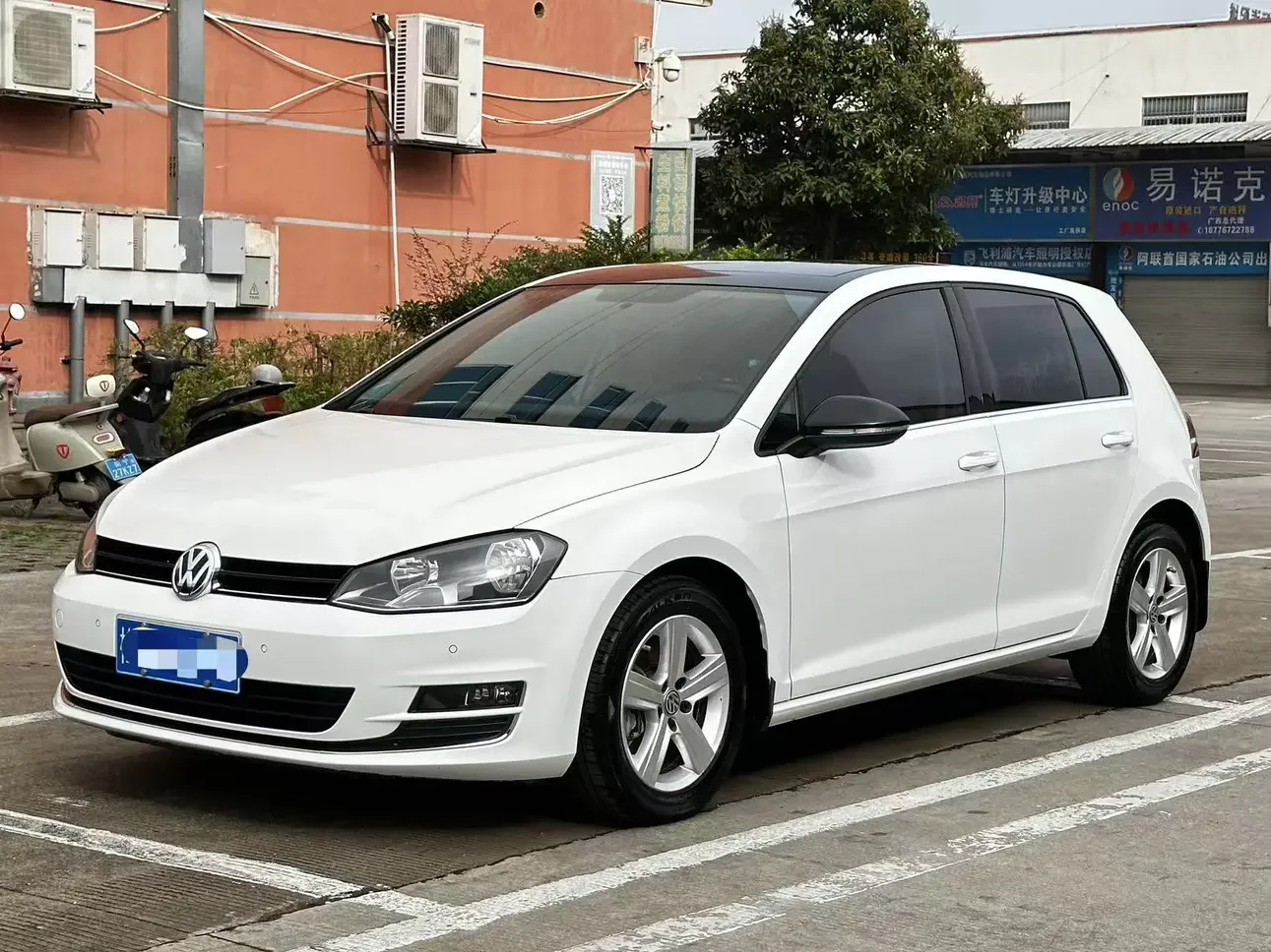 Volkswagen golf