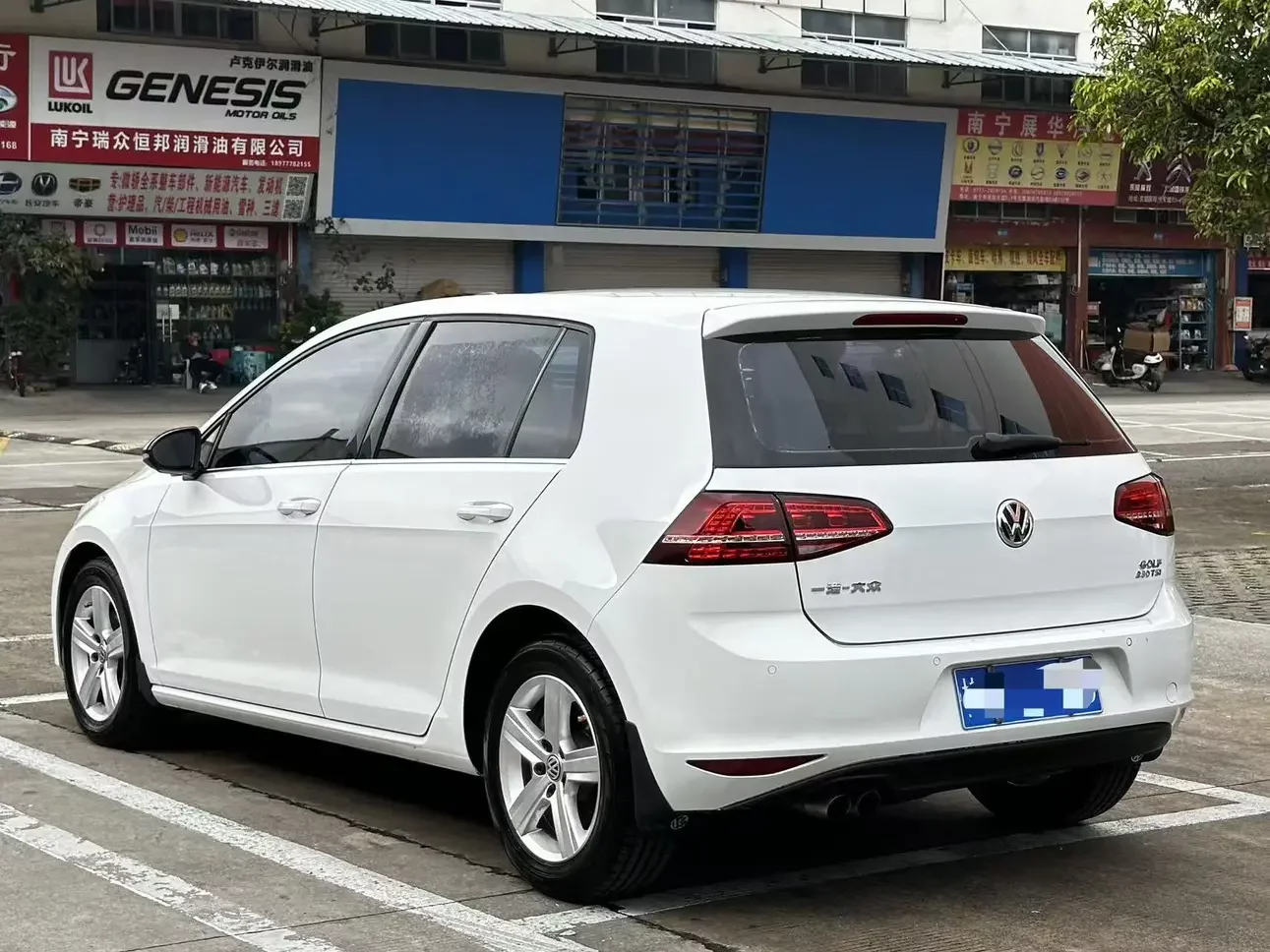 Volkswagen golf