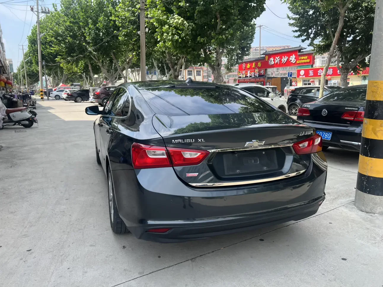 Chevrolet Malibu XL
