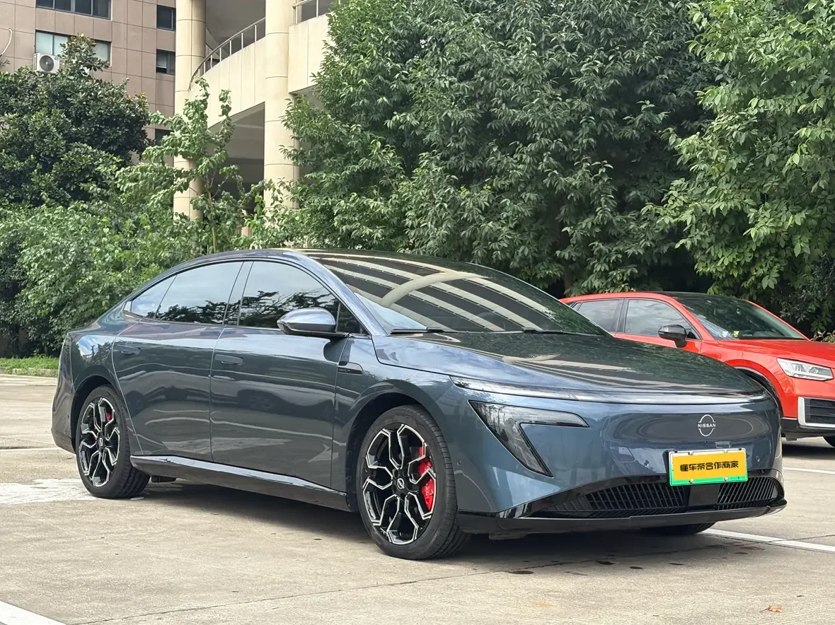 Nissan N7