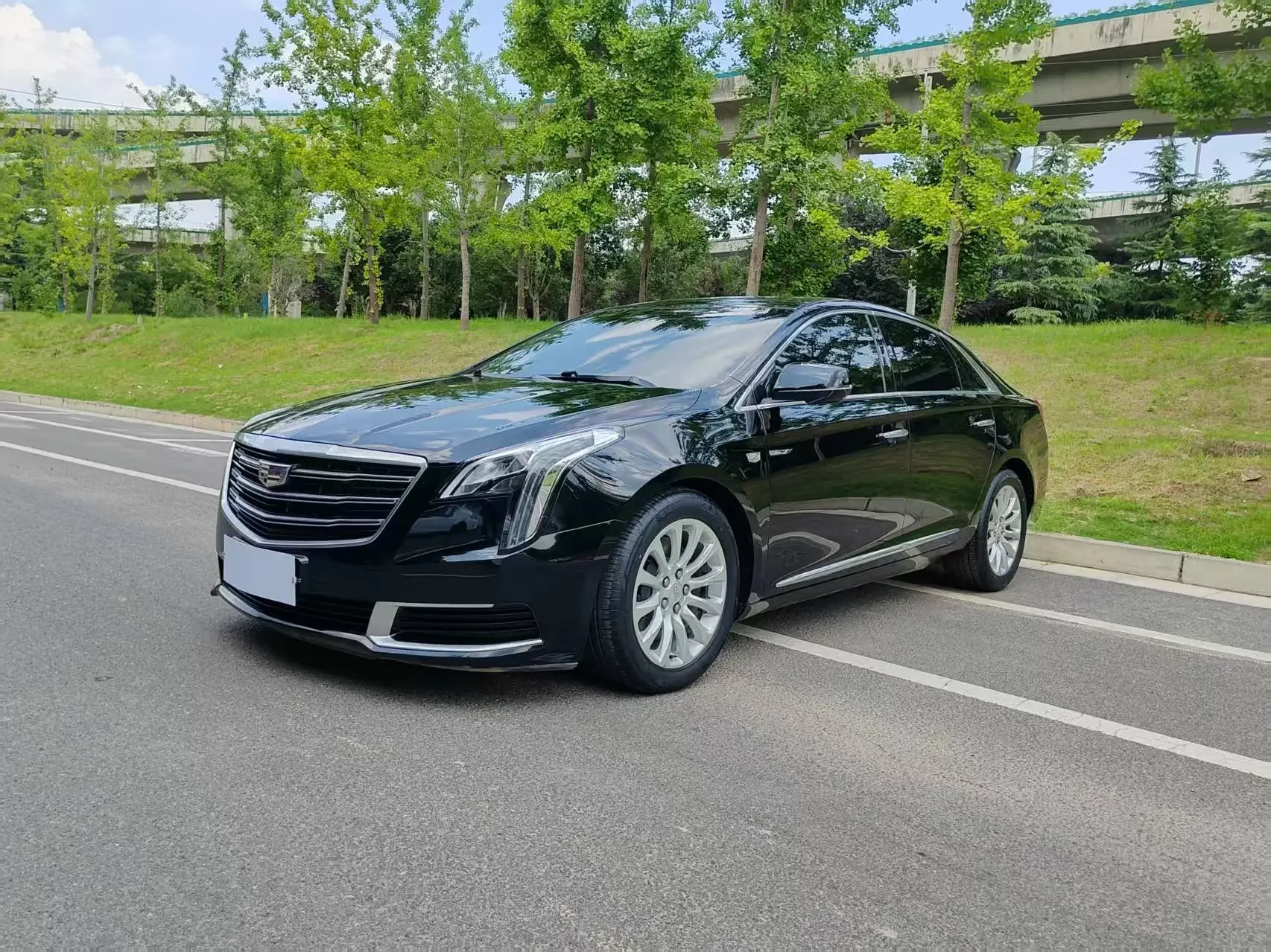 Cadillac XTS