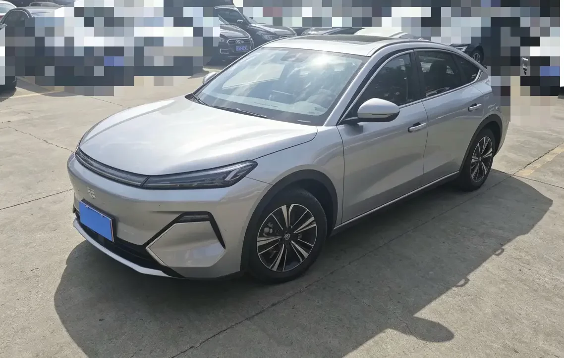 Geely Galaxy Starship 7 EM-i