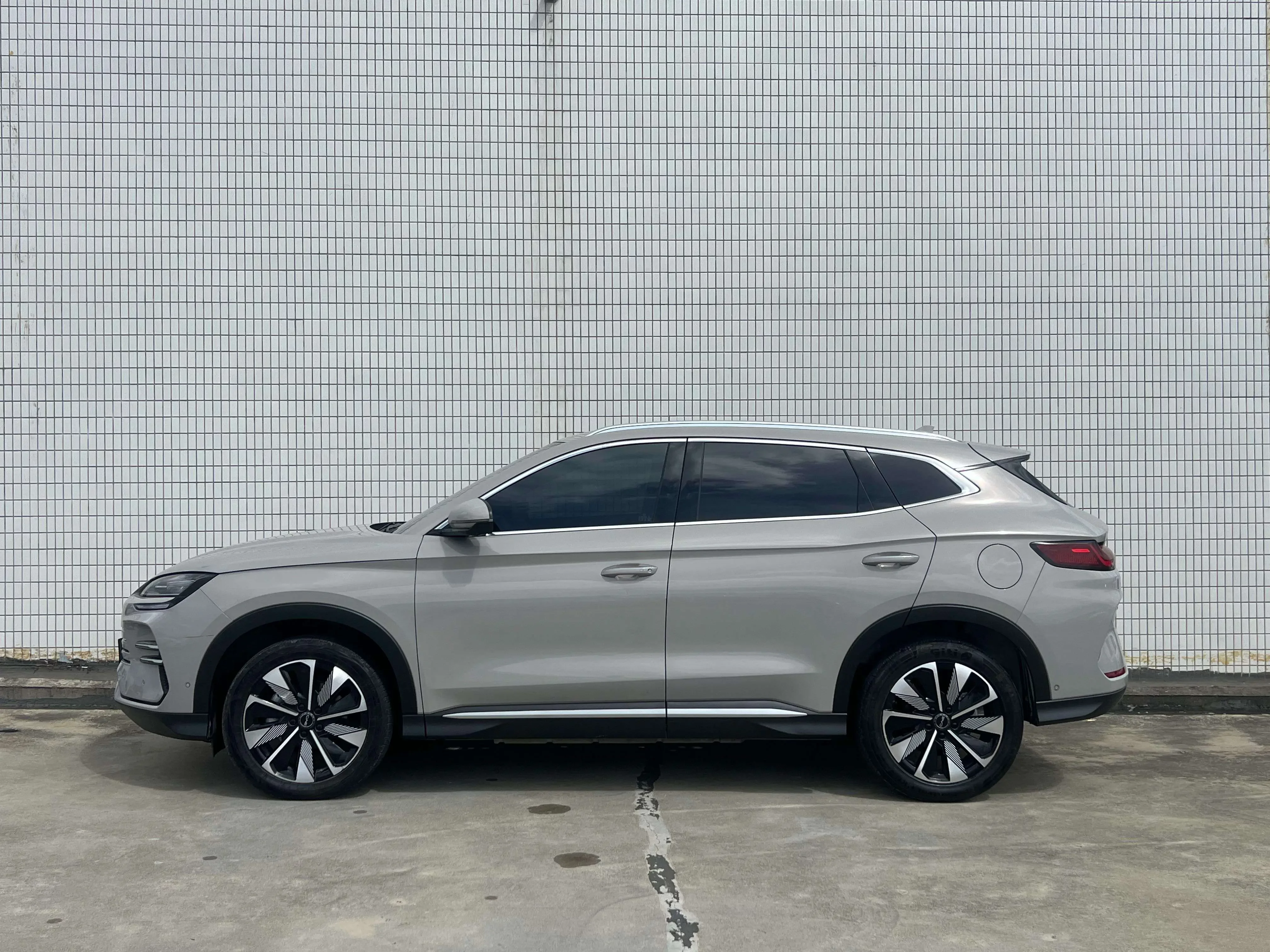 BYD Song PLUS DM