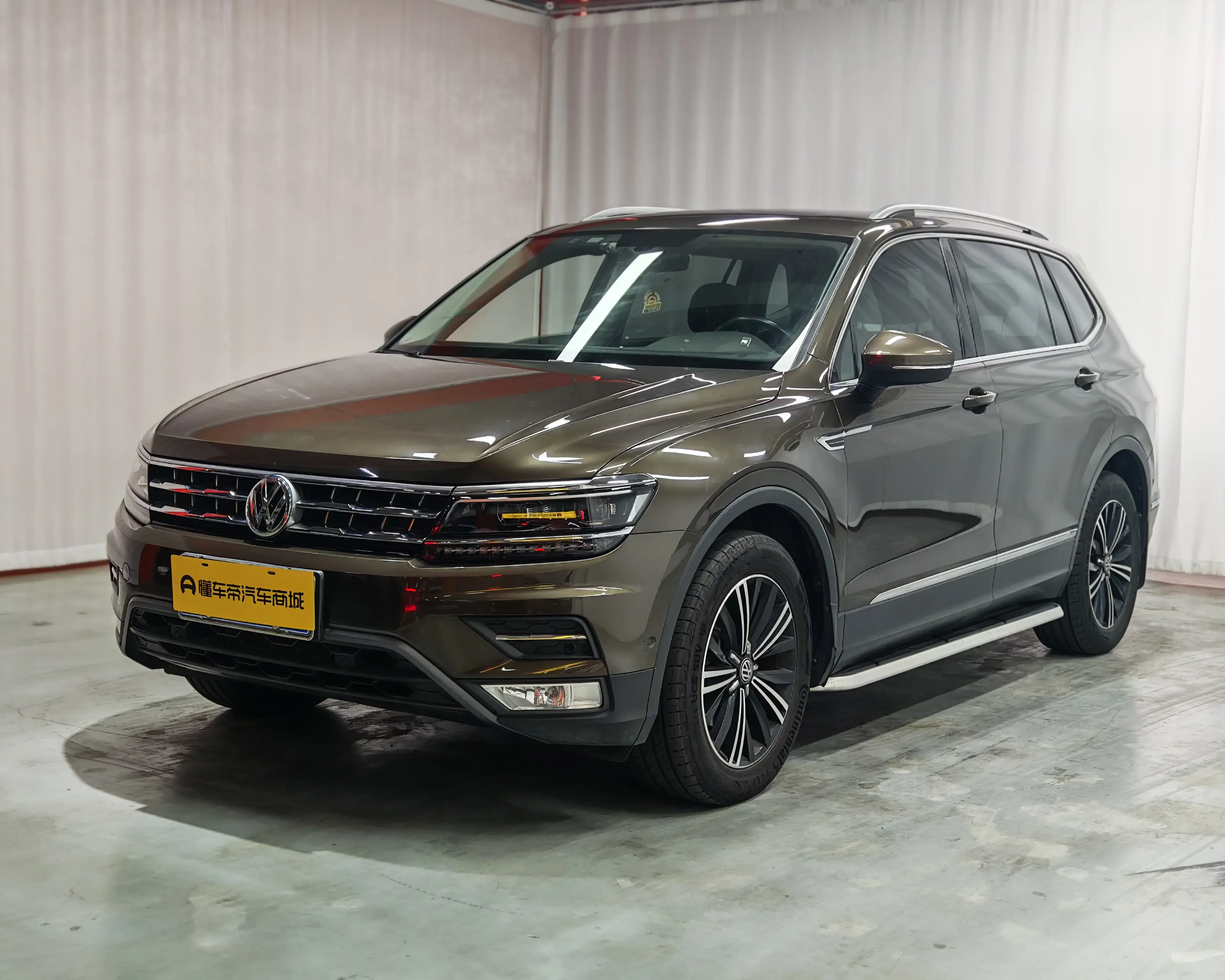 Volkswagen Tiguan L  из Китая