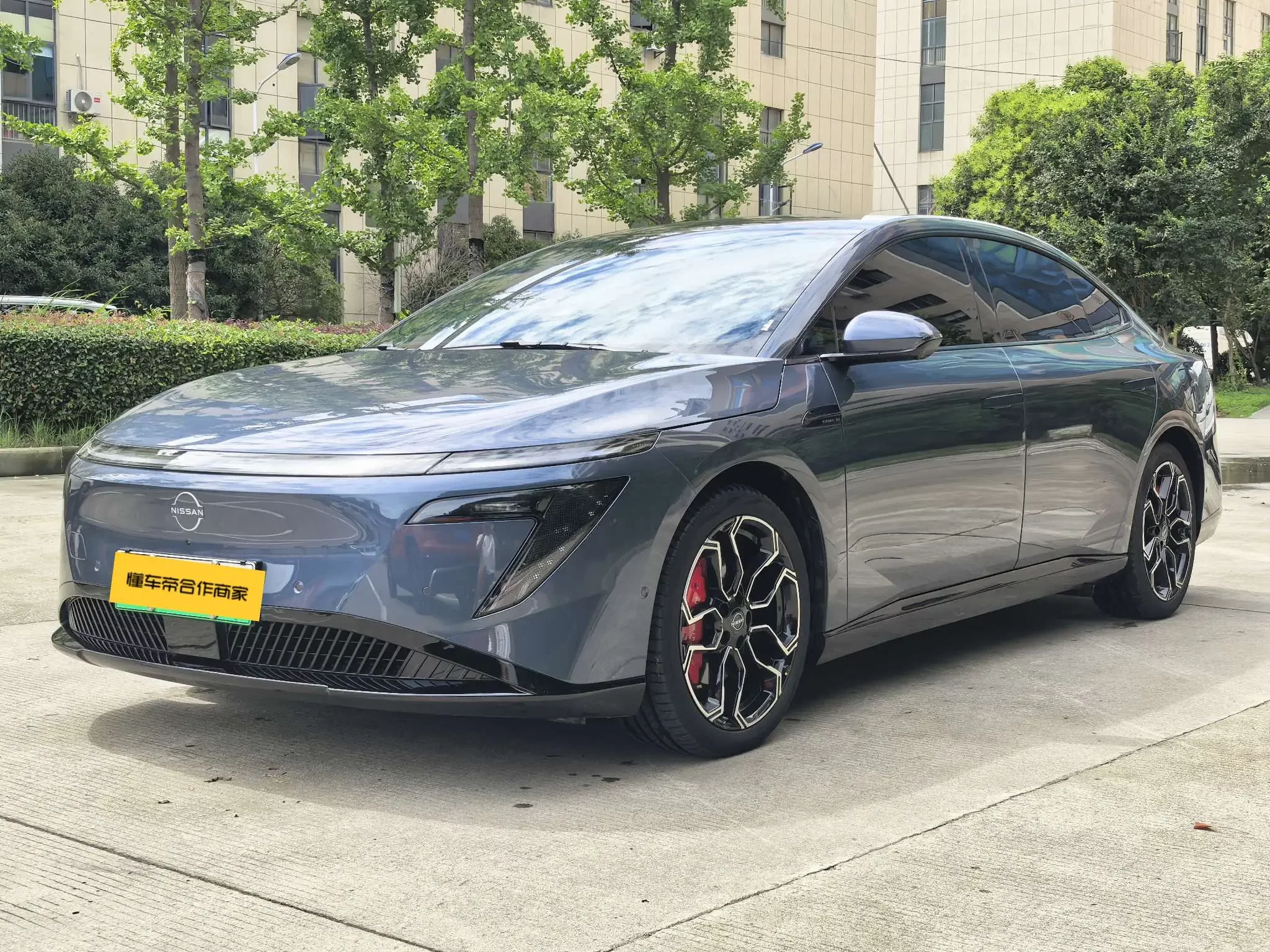 Nissan N7