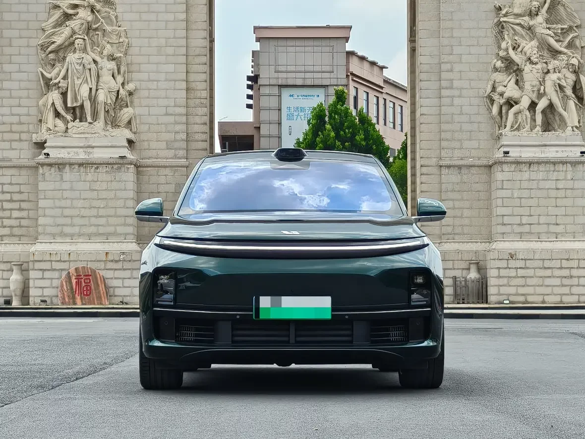 Lixiang L7