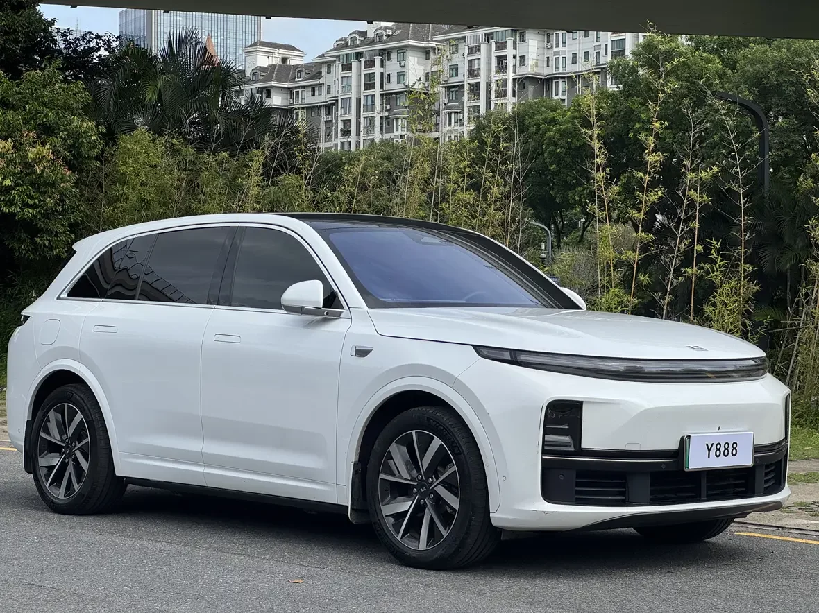 Lixiang L7