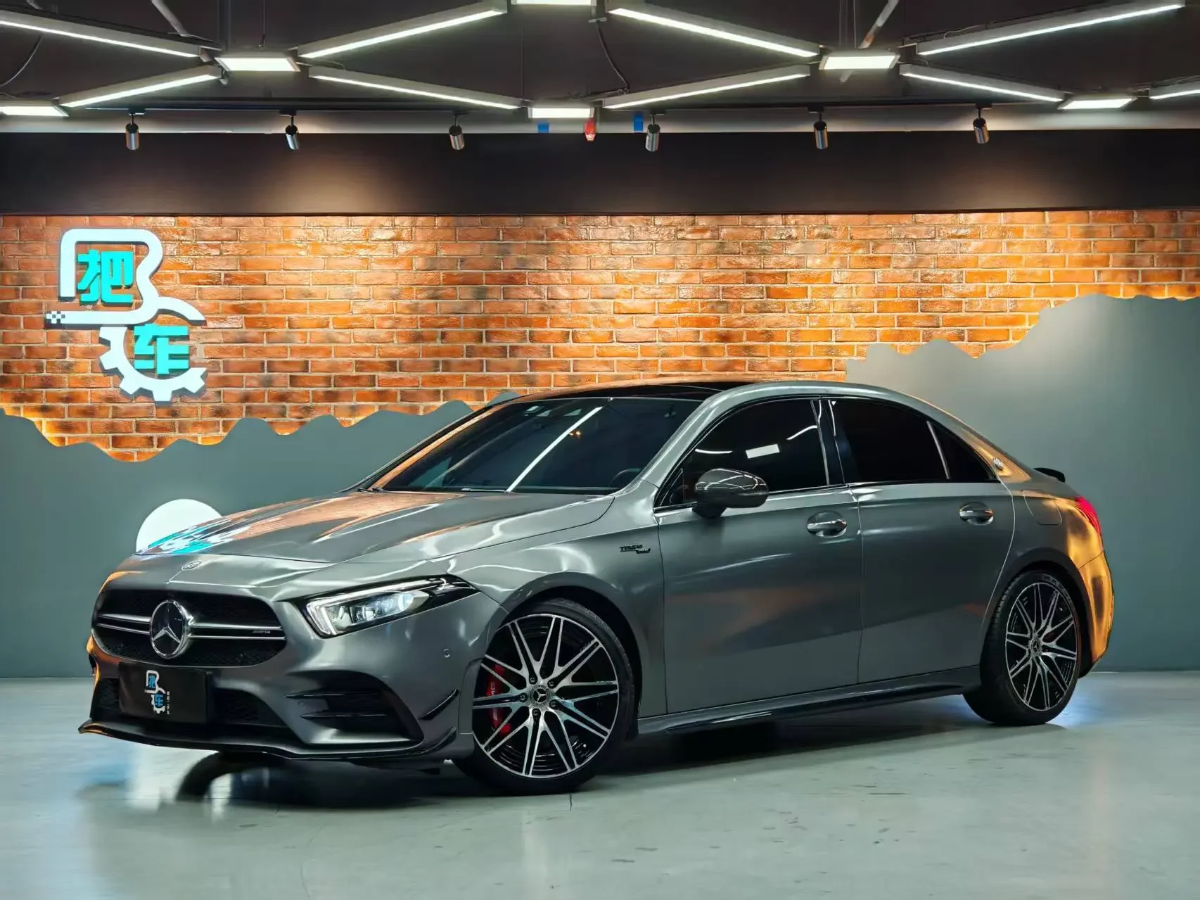 Mercedes-Benz A-Class AMG  из Китая