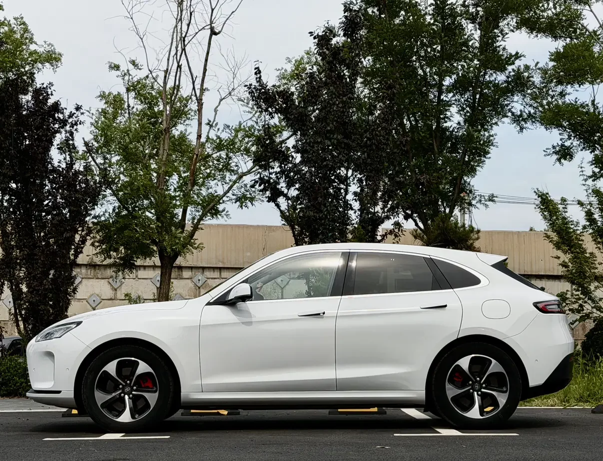AITO M5