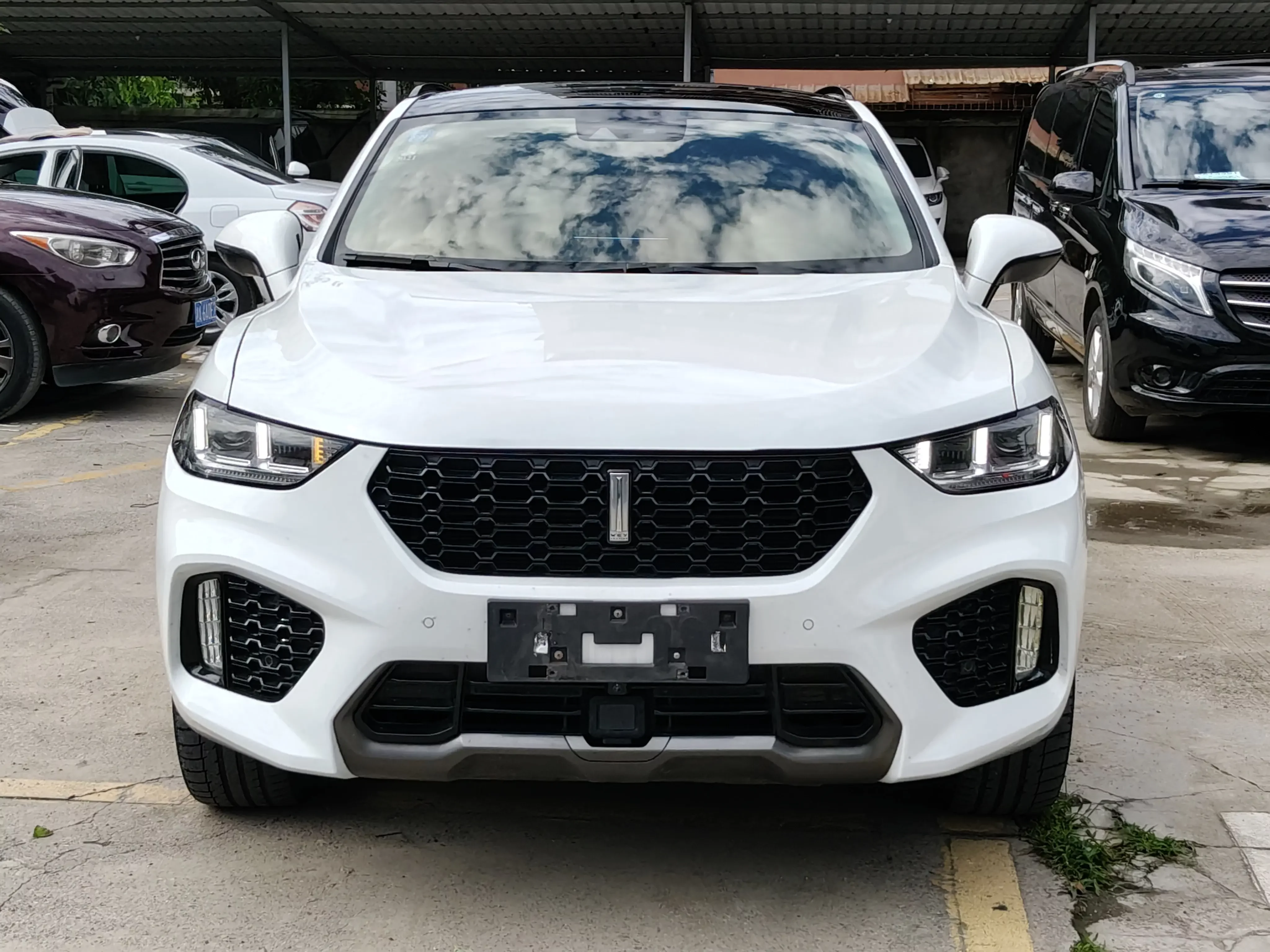 Wey Wei brand VV5