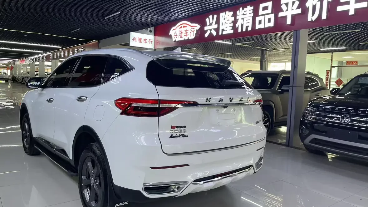Haval F7