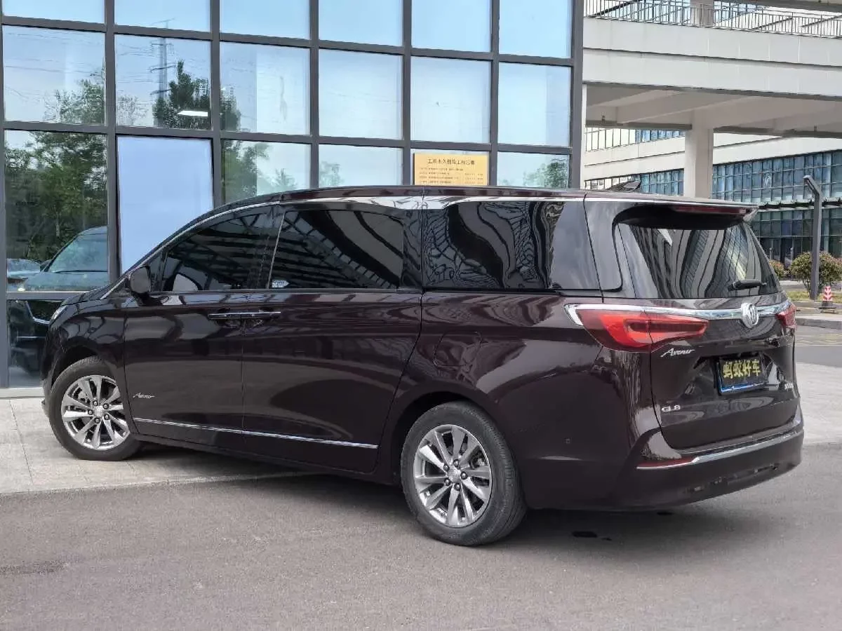 Buick GL8