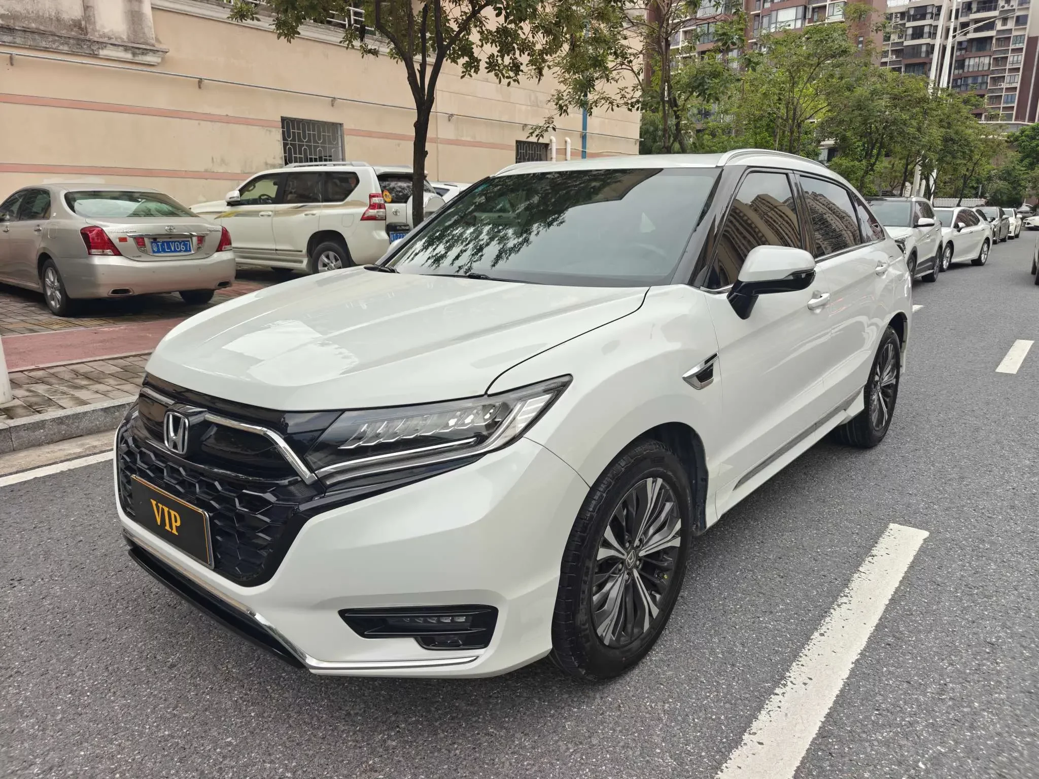 Honda UR-V