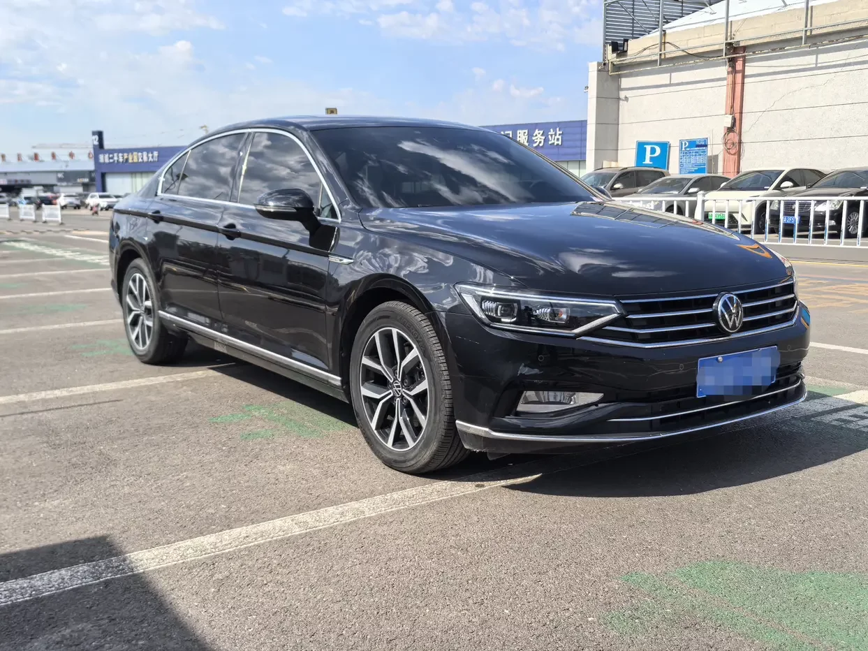 Volkswagen Magotan