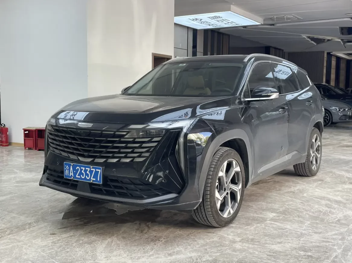 Geely Atlas L