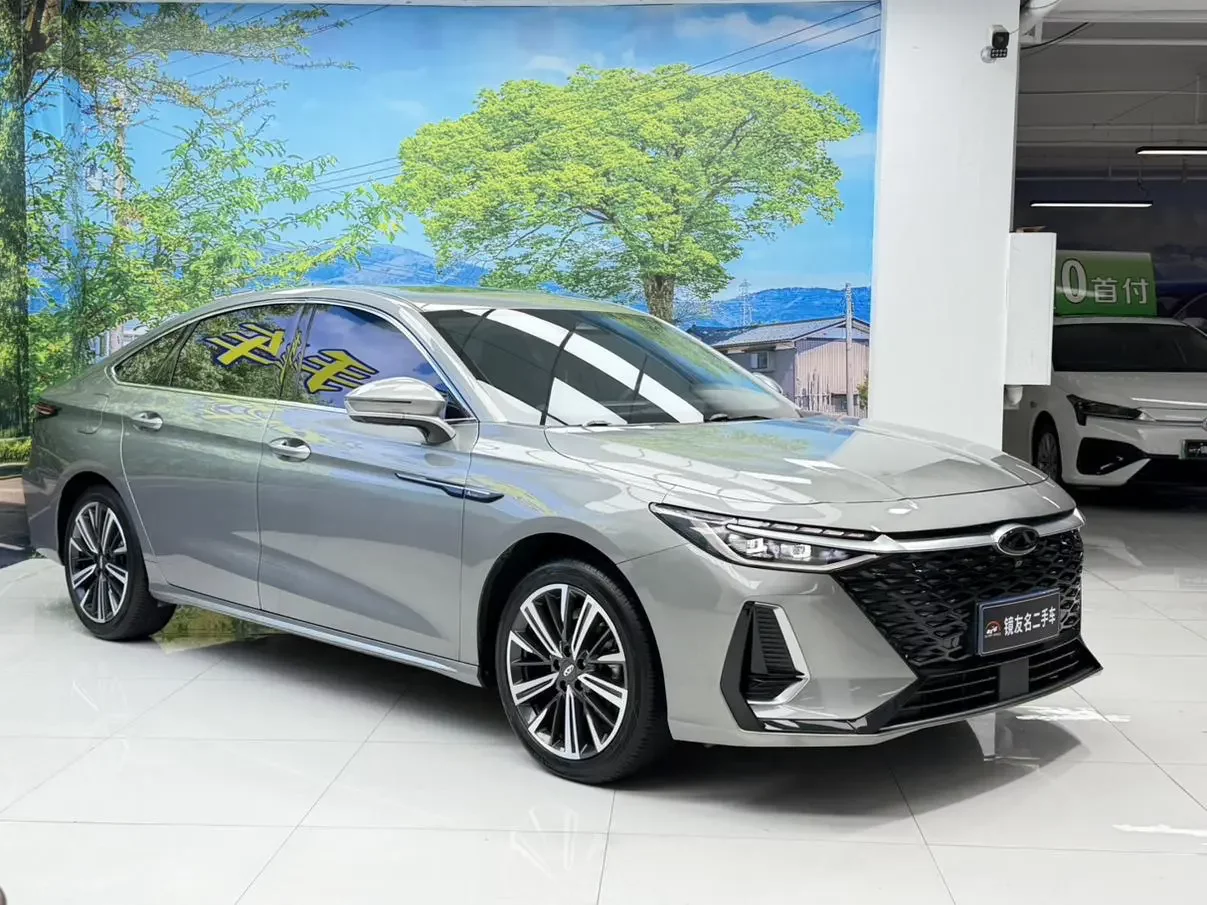 Chery Arrizo 8