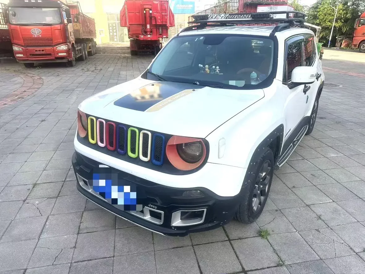 Jeep Freeman