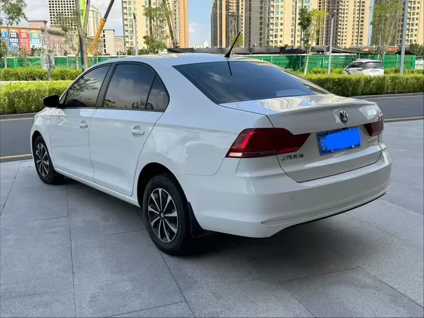 Volkswagen Santana