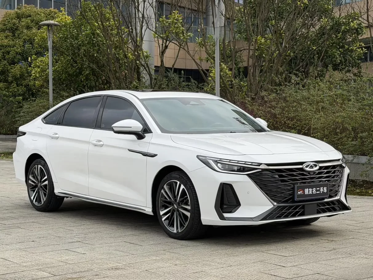 Chery Arrizo 8