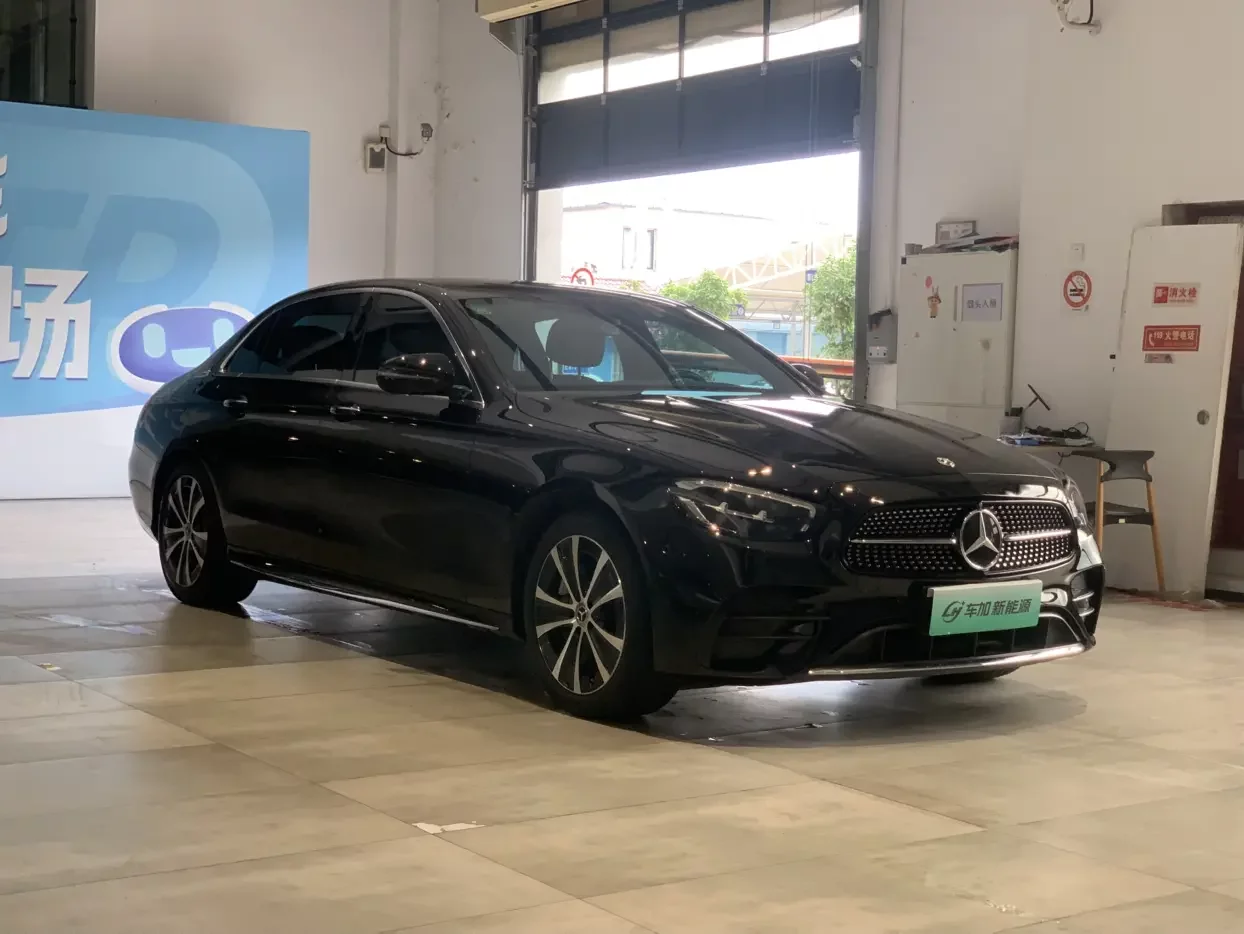Mercedes-Benz E-Class PHEV