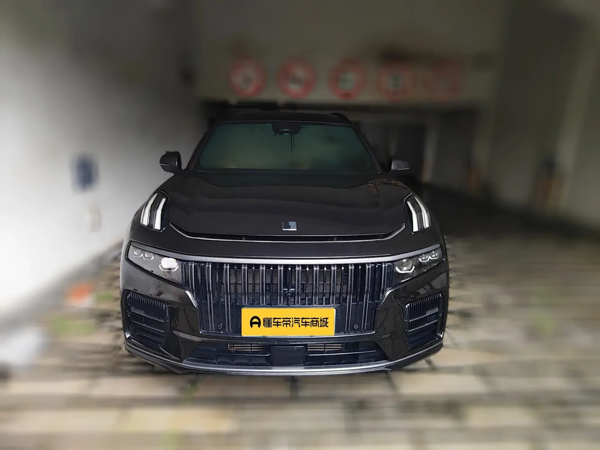 Lynk & Co 09