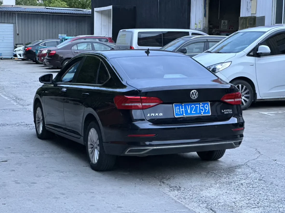 Volkswagen Lavida