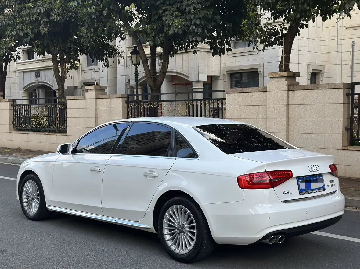 Audi A4L