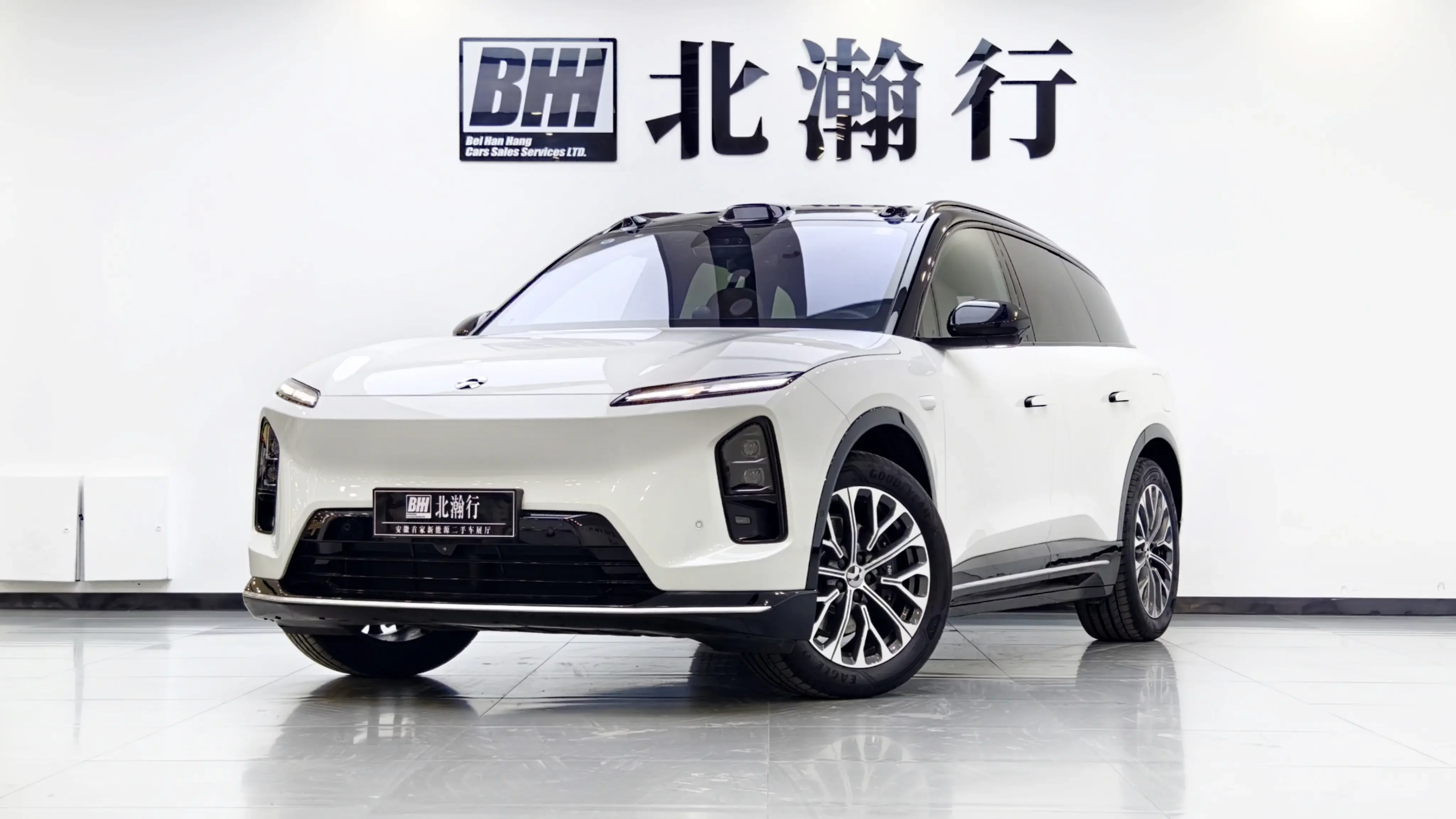 NIO ES6